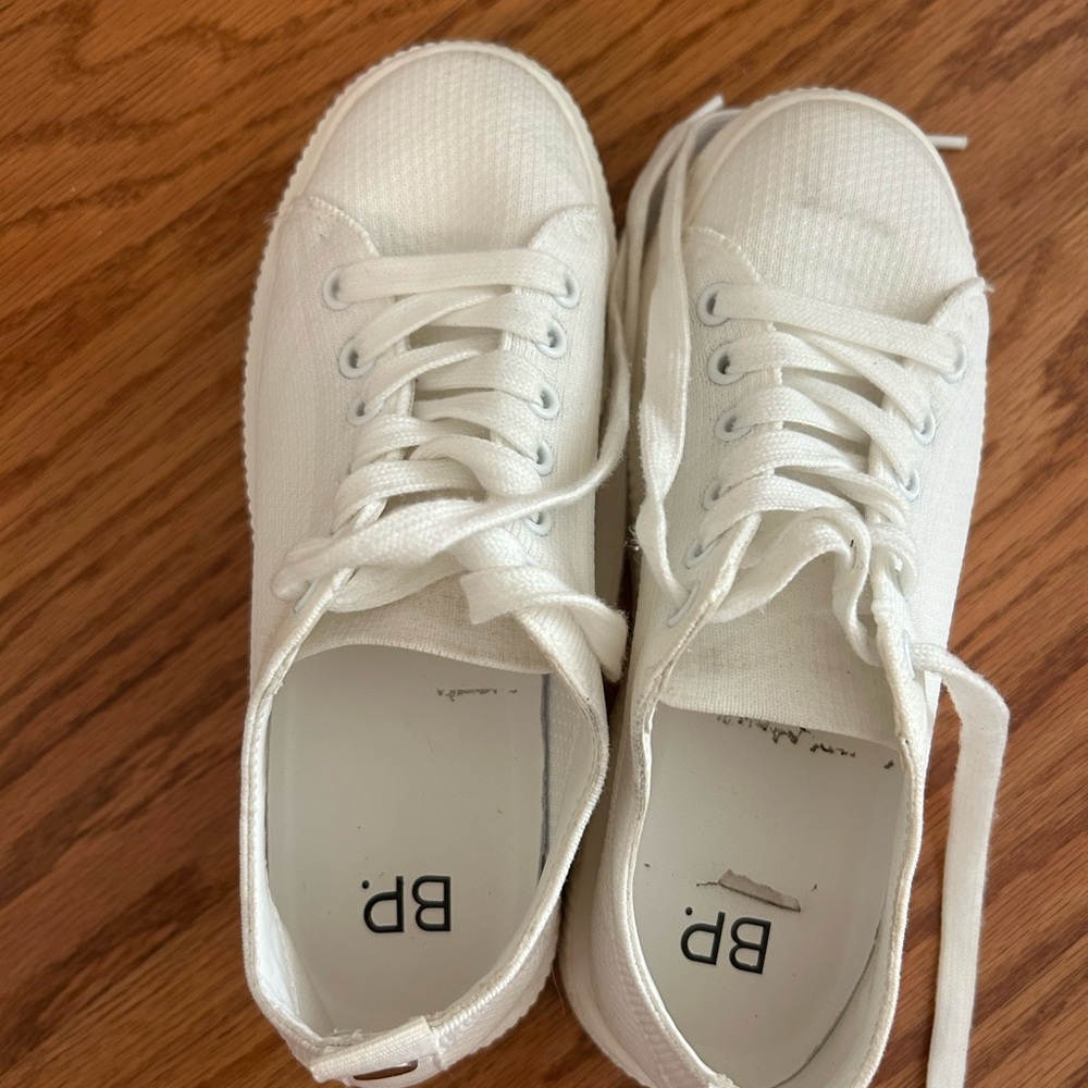 BP Ivory Lace-Up Sneakers
